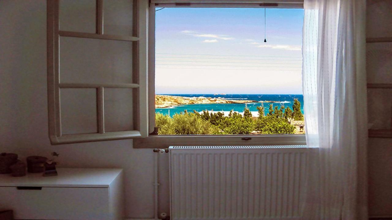 Nesaea Seafront House Parasporos Exterior foto